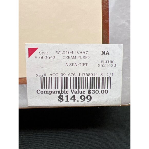 Lavender-Infused Warming Booties - Picture 5 of 5